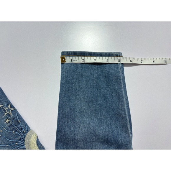 JOHNNY WAS Embroidered Skinny Jeans Boho Stars Moon Womens Size 28 (30x28) - Picture 15 of 16